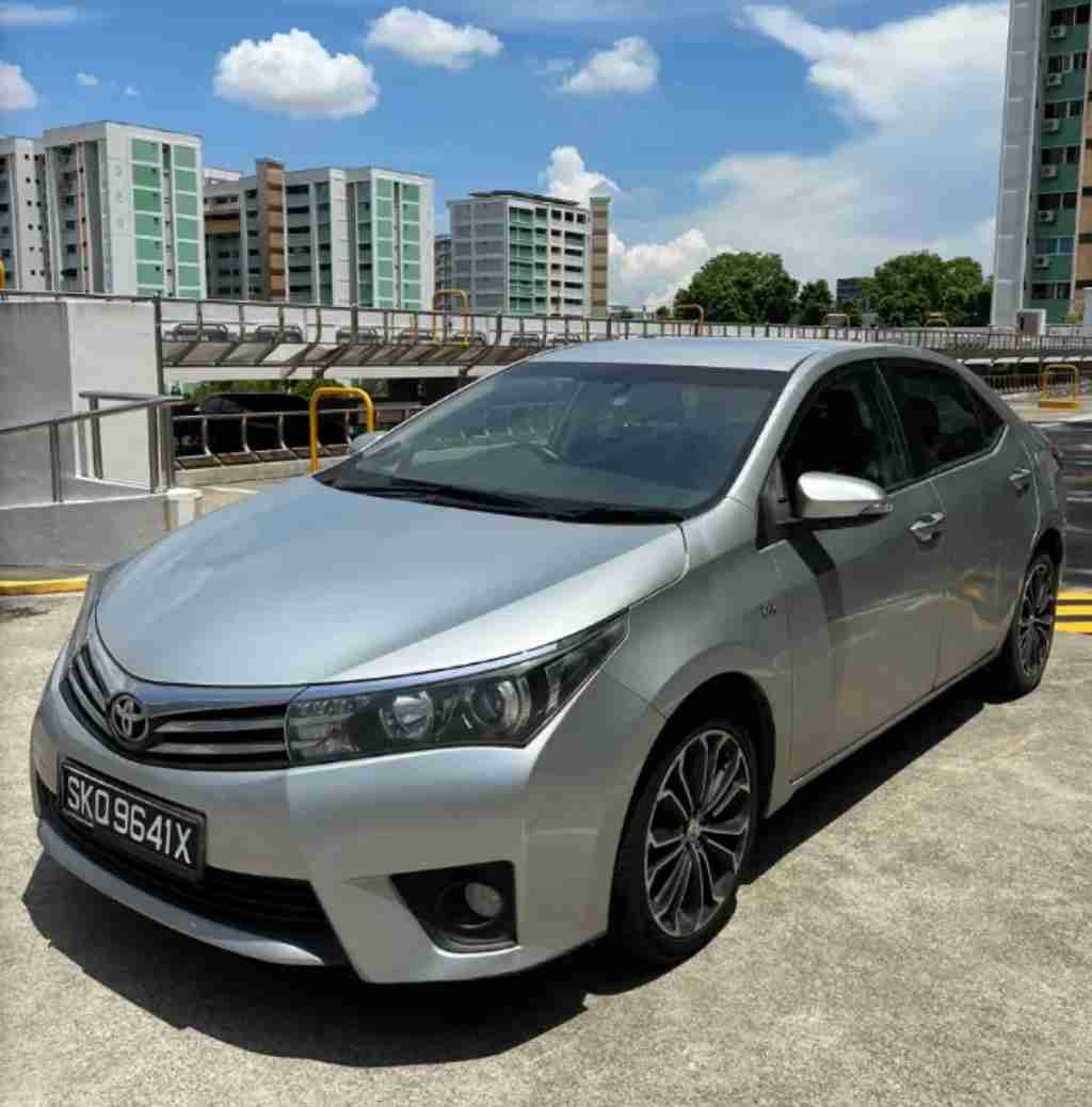 新加坡 两箱轿车 二手车两箱轿车 Toyota Altis 出售$36500 丰田卡罗拉 